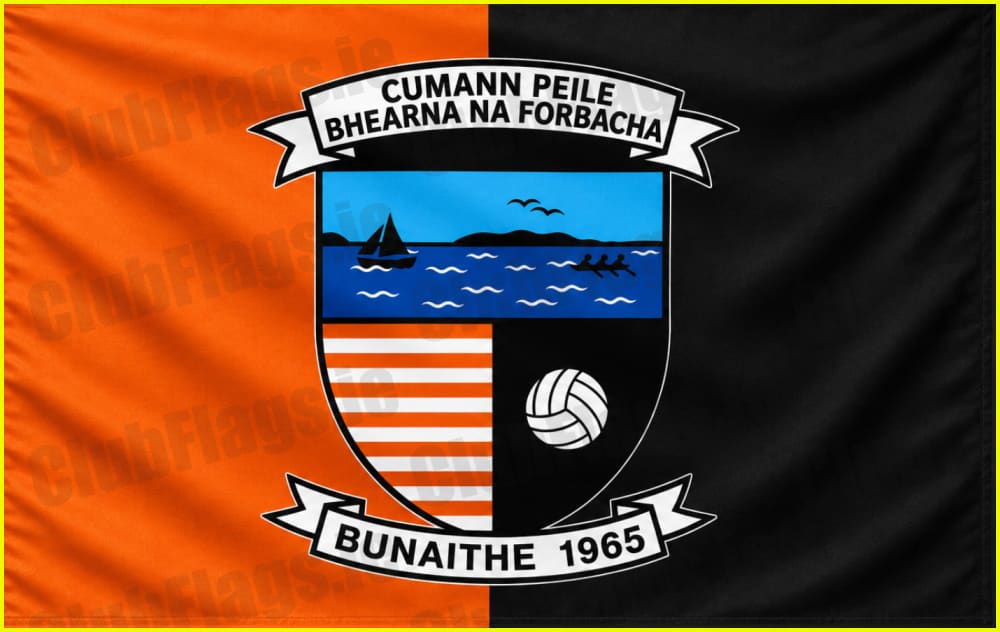 Cumann Peile Bhearna na Forbacha GAA Club Flag - GAA Clubs